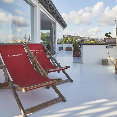110° _ Sud Apartment Naples